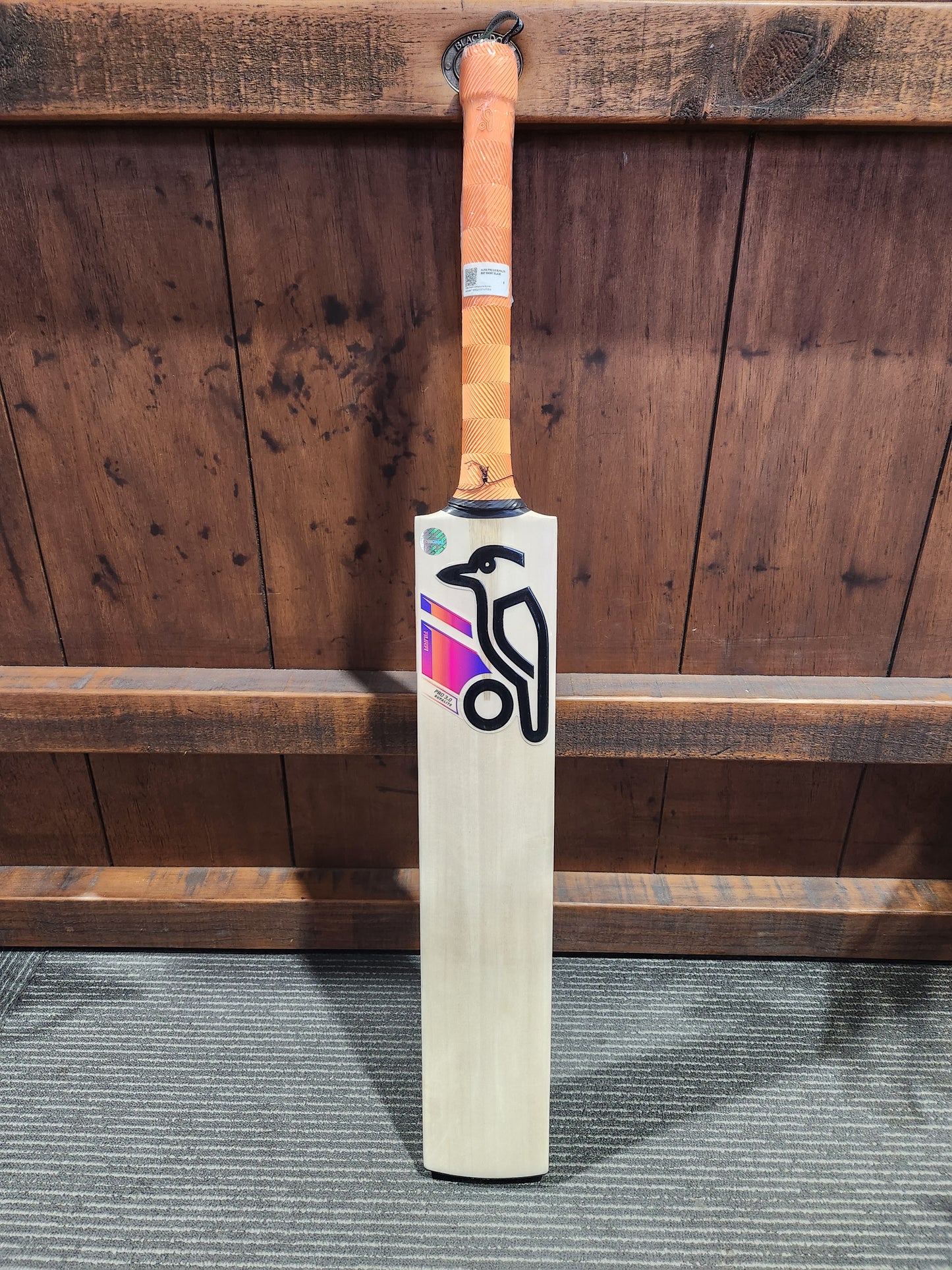 Aura Pro 3.0 Supalite Cricket Bat - Short Blade